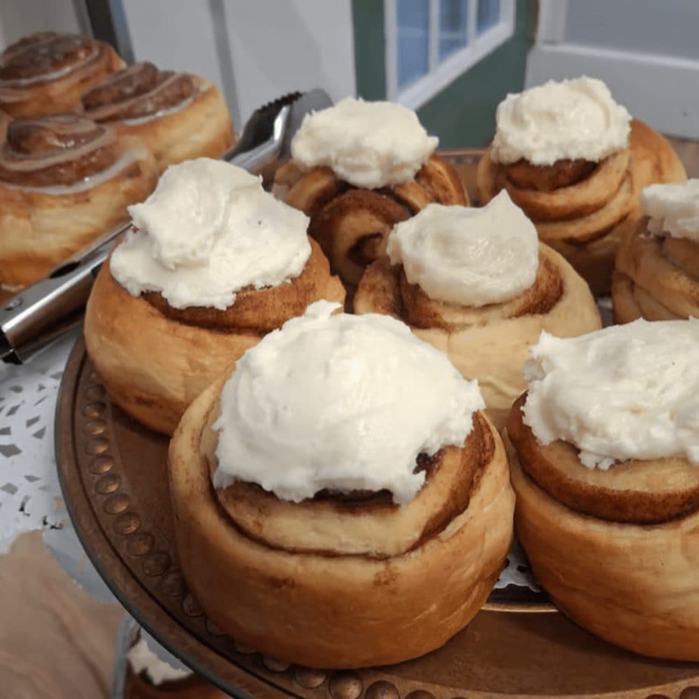 Cinnamon Roll, Cream Cheese Frosting